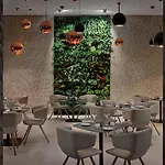 Hotel Passage