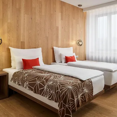 Hotel Passage 4*