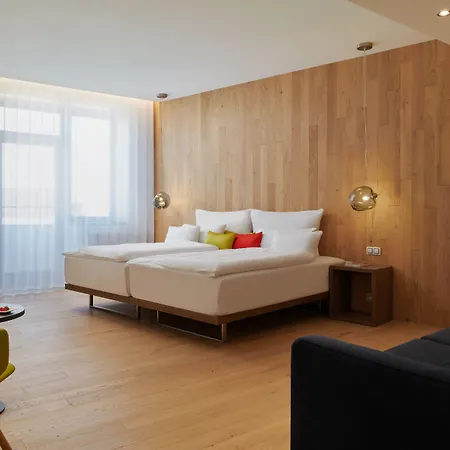Hotel Passage 4*
