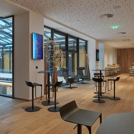 Passage Hotel