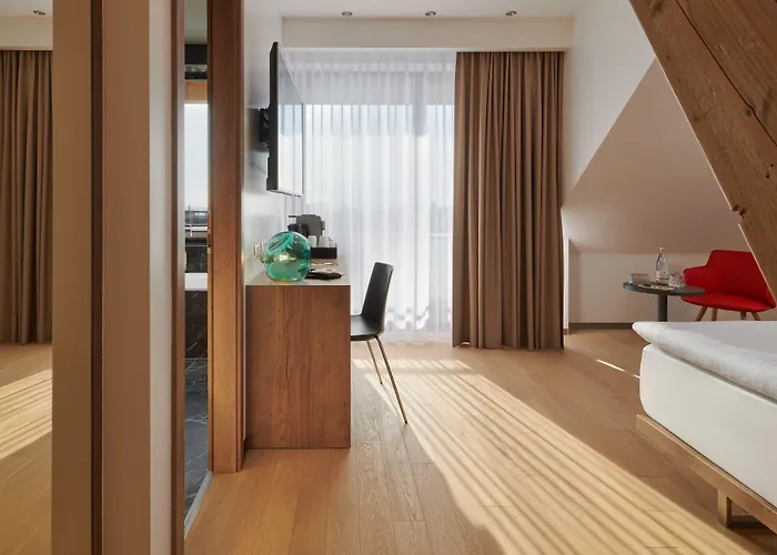 Hotel Passage 4*