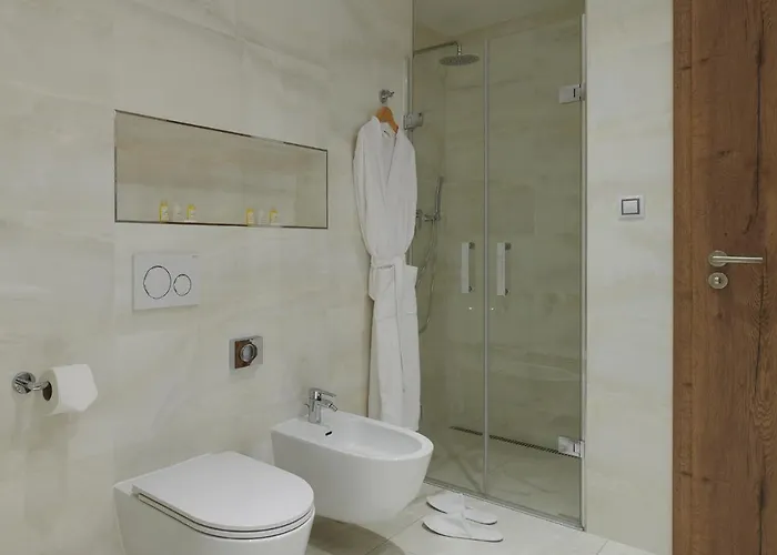 Passage Hotel 4*