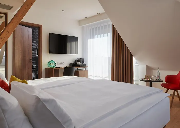 Passage Hotel