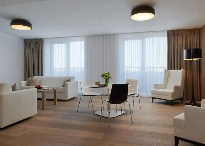 Passage Hotel 4*